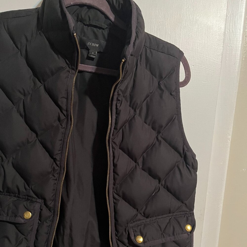 J CREW BLACK QUILTED VEST SZ S